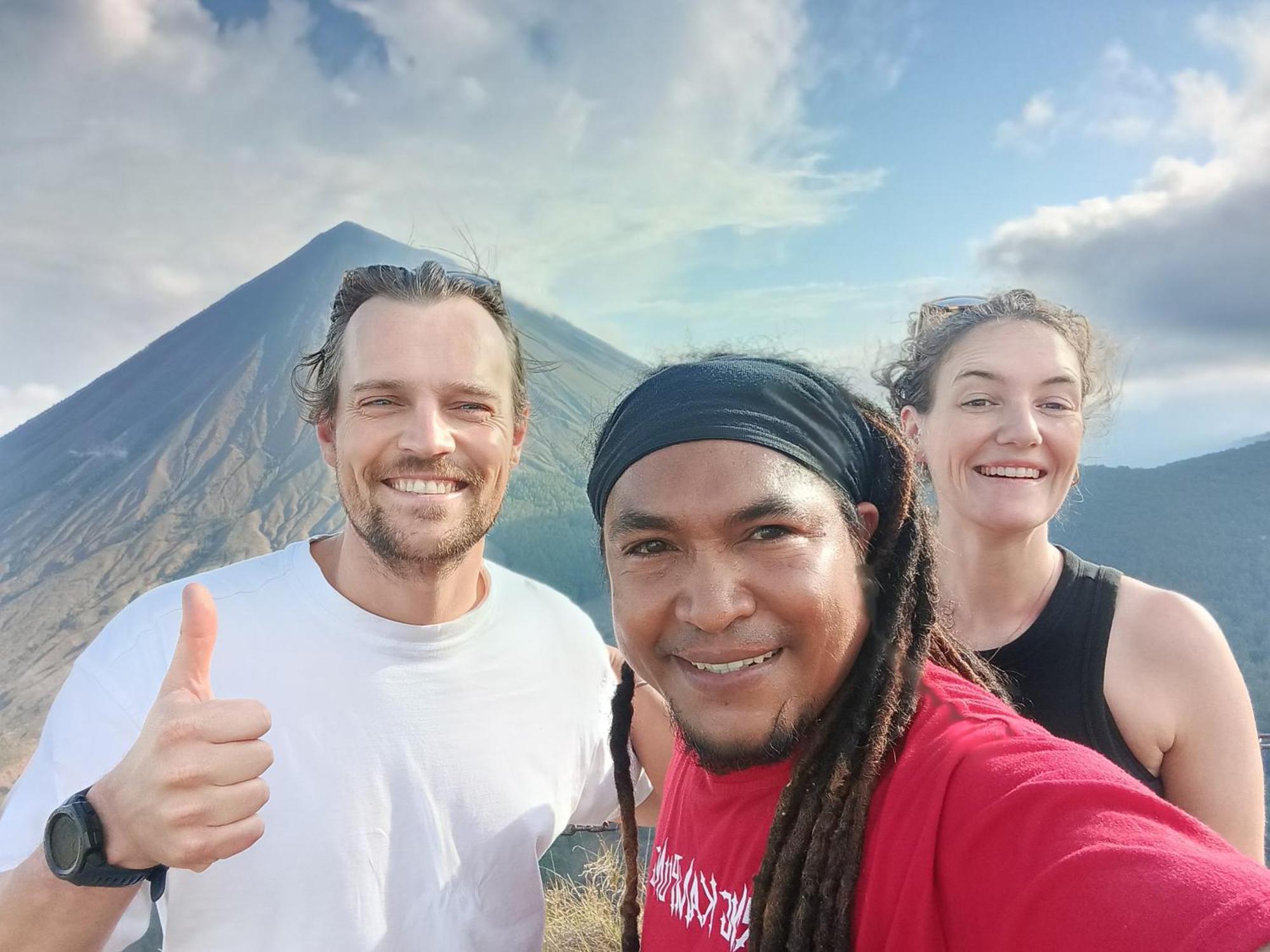 Kristian Homestay Bajawa Eksteriør billede