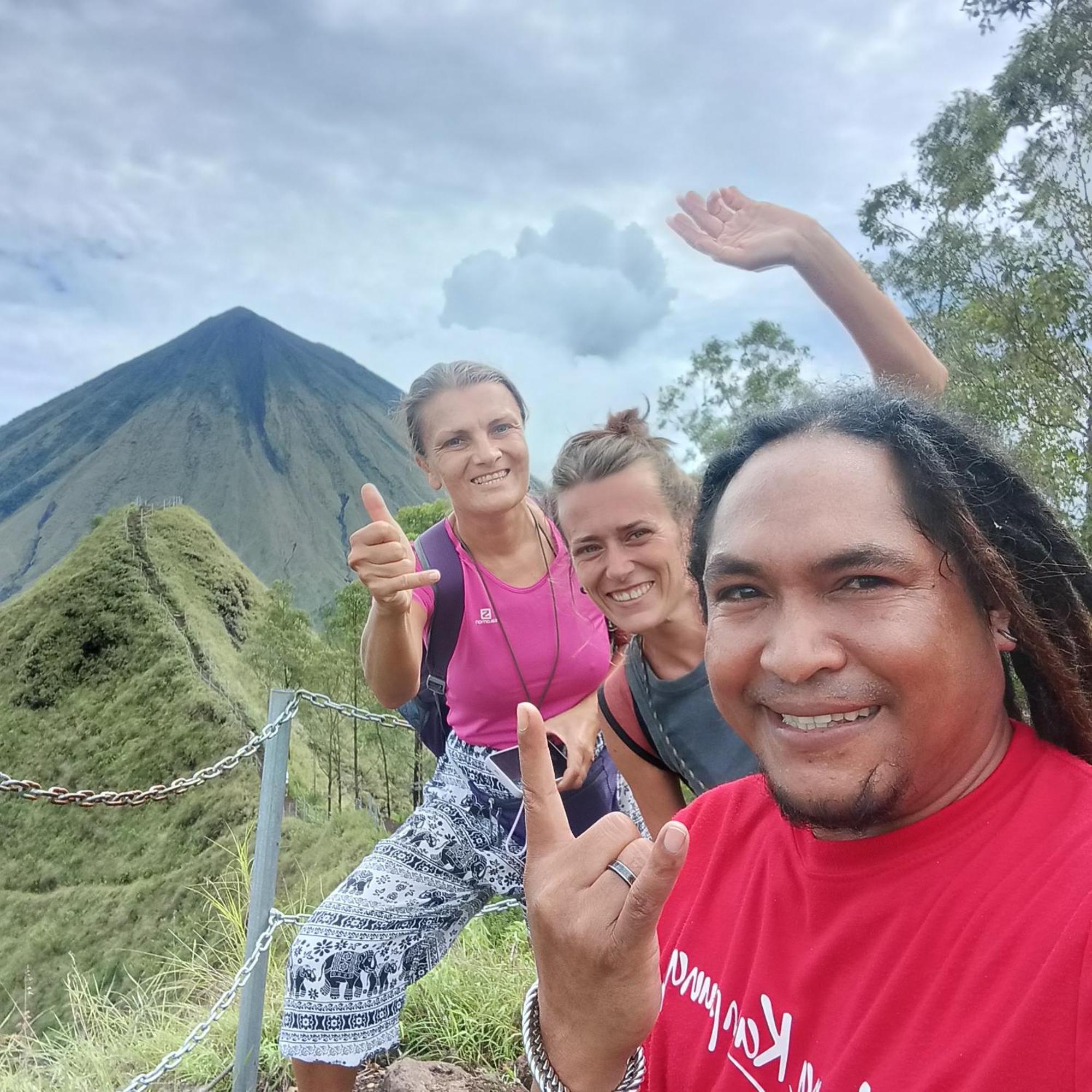 Kristian Homestay Bajawa Eksteriør billede