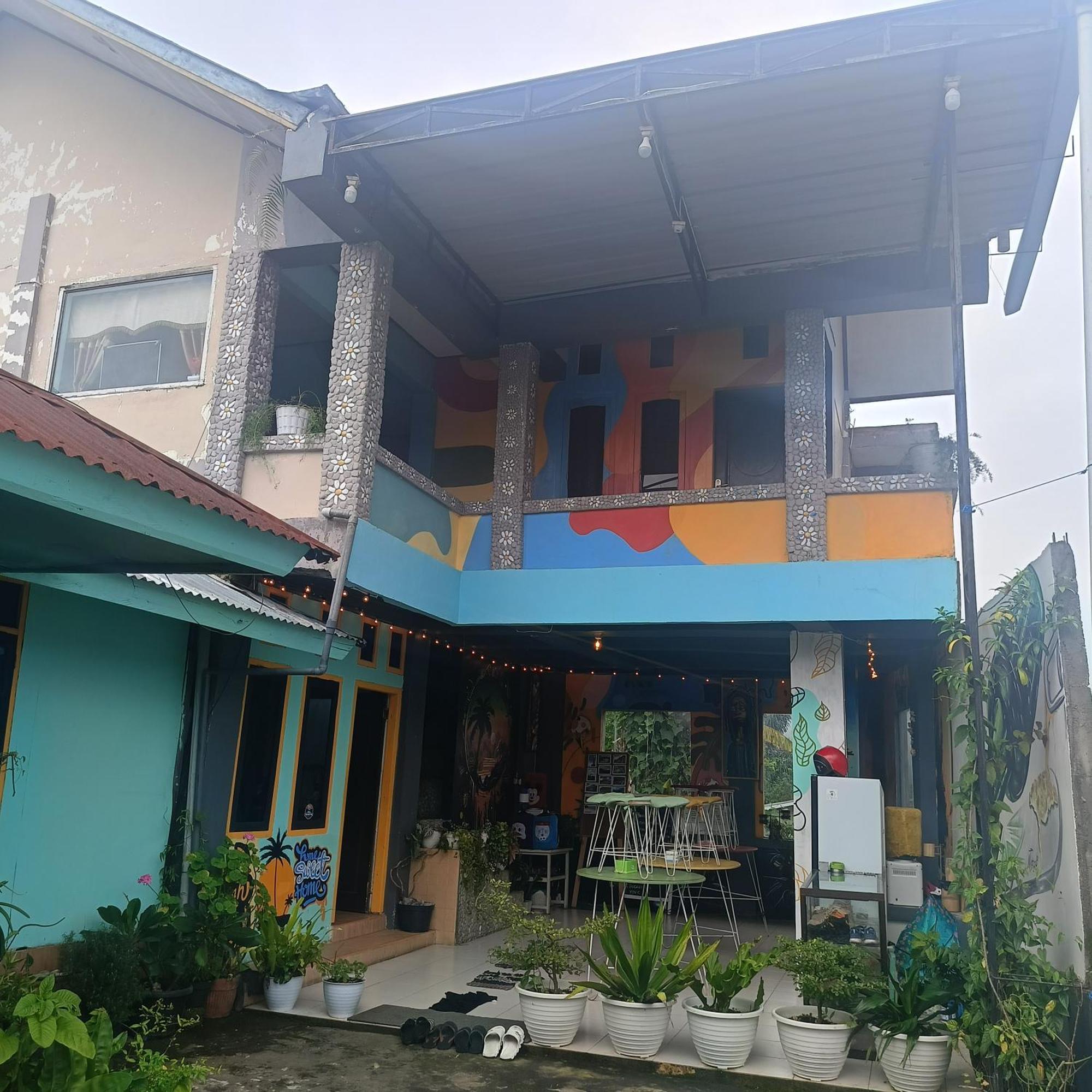Kristian Homestay Bajawa Eksteriør billede